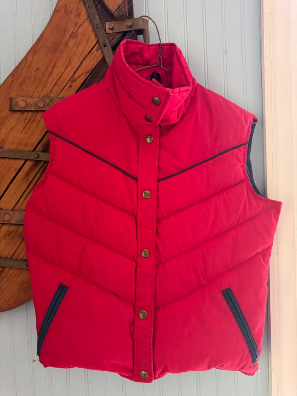 Woolrich Red Quilted Puffer Vest - vintage
